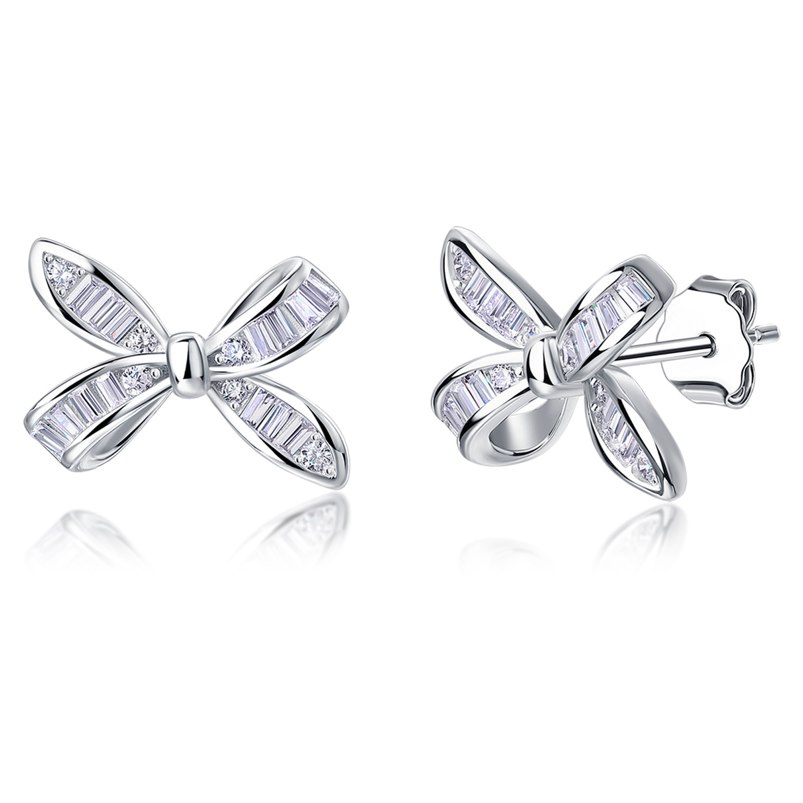 Baguette Bow Moissanite Stud Earrings – 0.3ct DEW Each