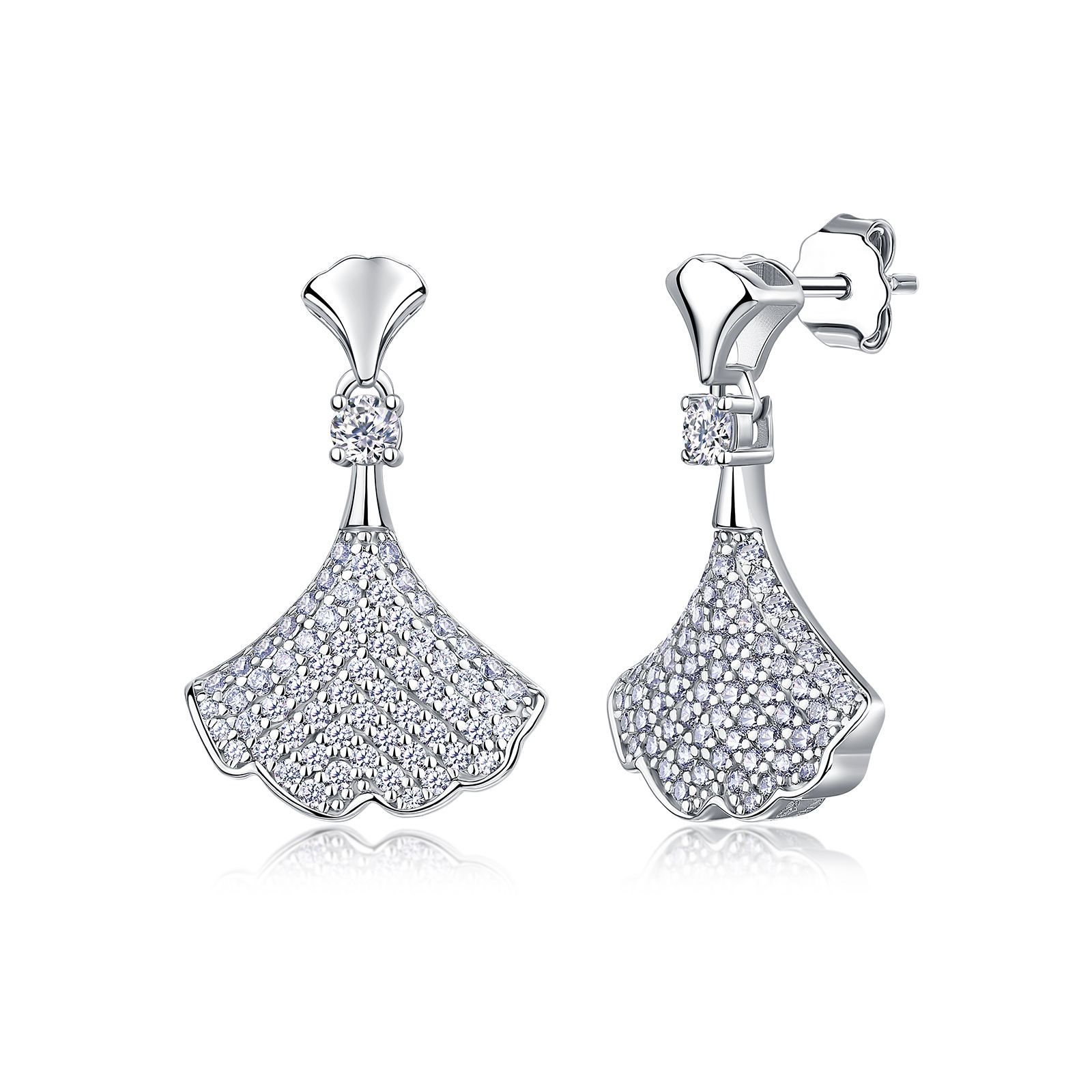 Moissanite Pavé Ginkgo Leaf Drop Earrings – 0.65ct DEW Each