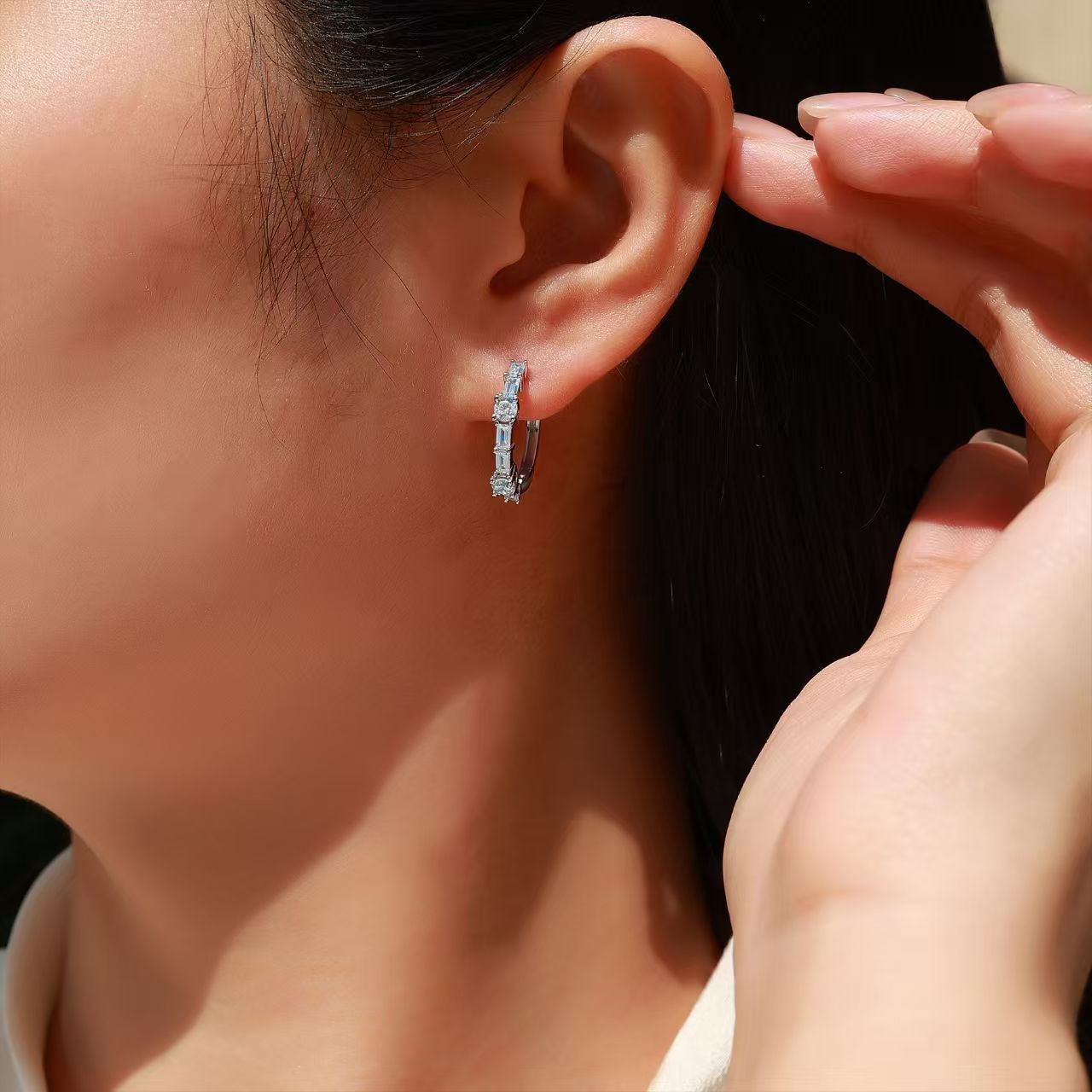 Baguette & Round Moissanite Hoop Earrings – 0.7ct DEW Each - Image 6