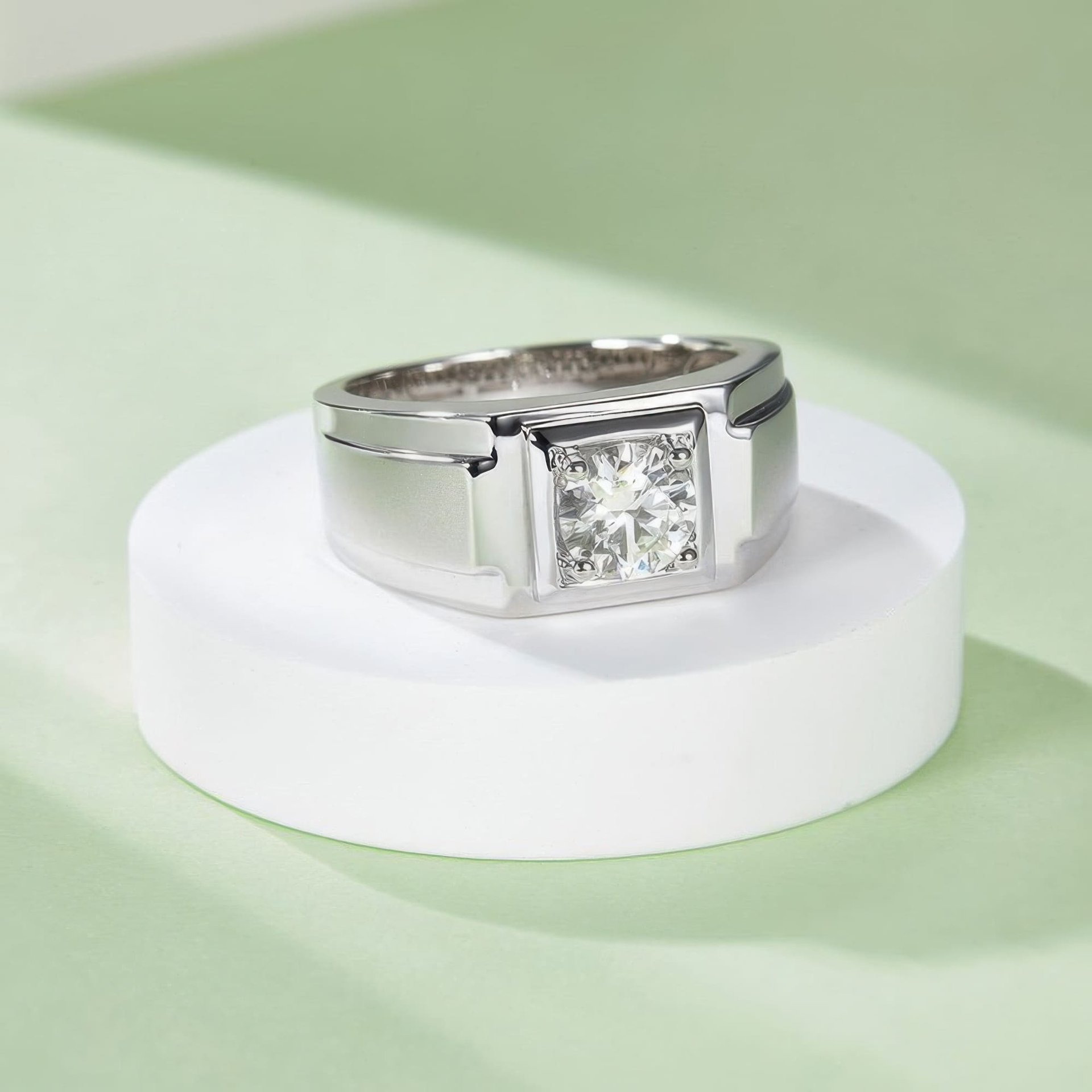 Men's Round Moissanite Ring | 1ct DEW Four-Prong Solitaire 925 Sterling Silver Band - Image 3