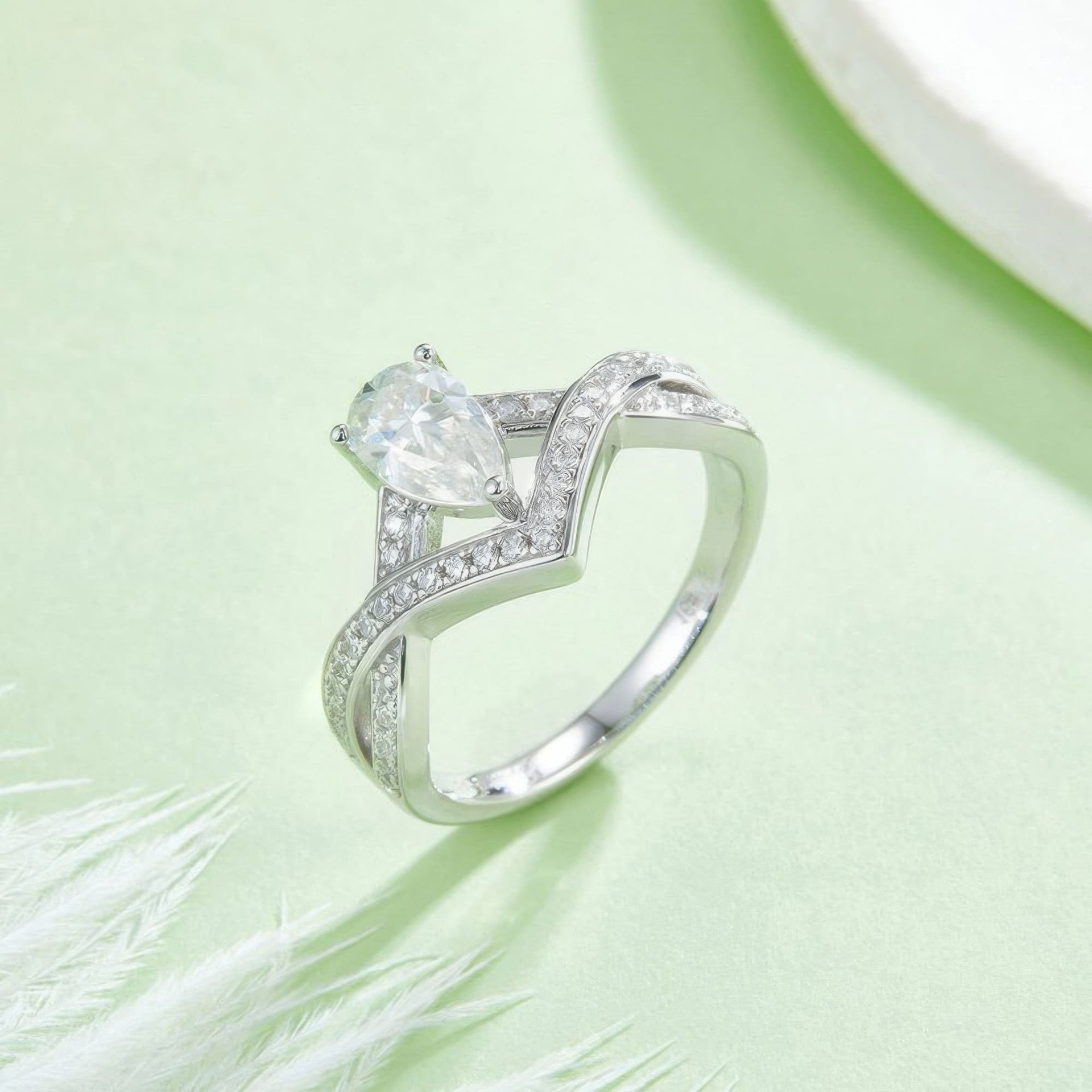 Vintage Crown Pear Cut Moissanite Ring | 1ct DEW Crossover Band | 925 Silver - alternate view