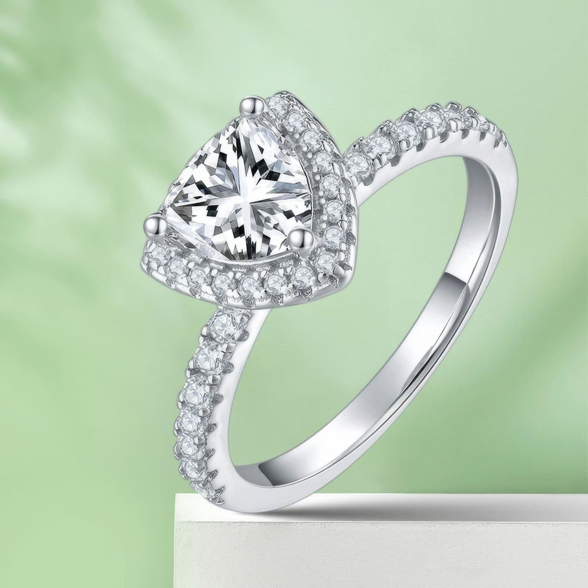 Trillion-Cut Triangle Moissanite Ring | 1ct DEF Halo 925 Silver Statement Ring - Image 5