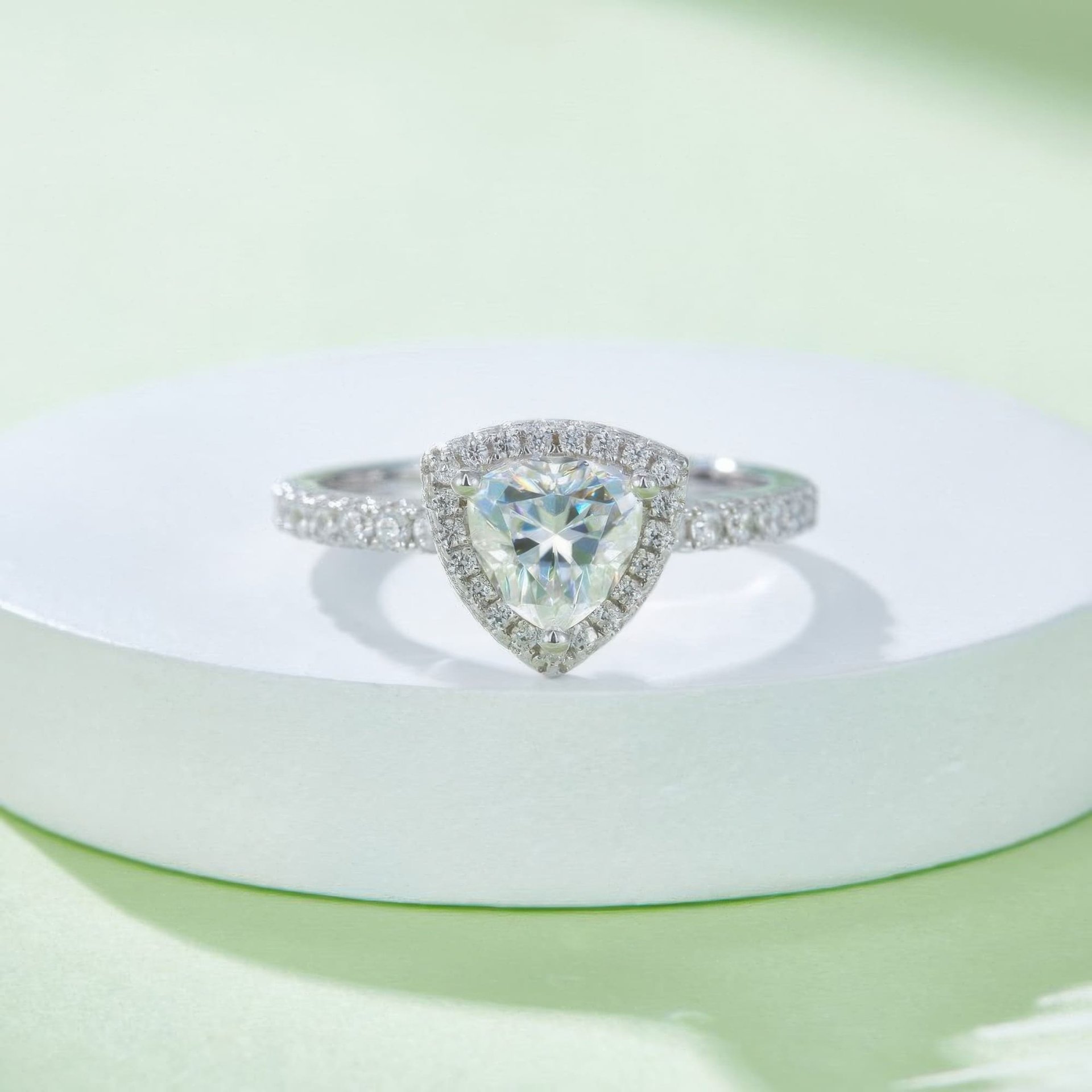 Trillion-Cut Triangle Moissanite Ring | 1ct DEF Halo 925 Silver Statement Ring - alternate view