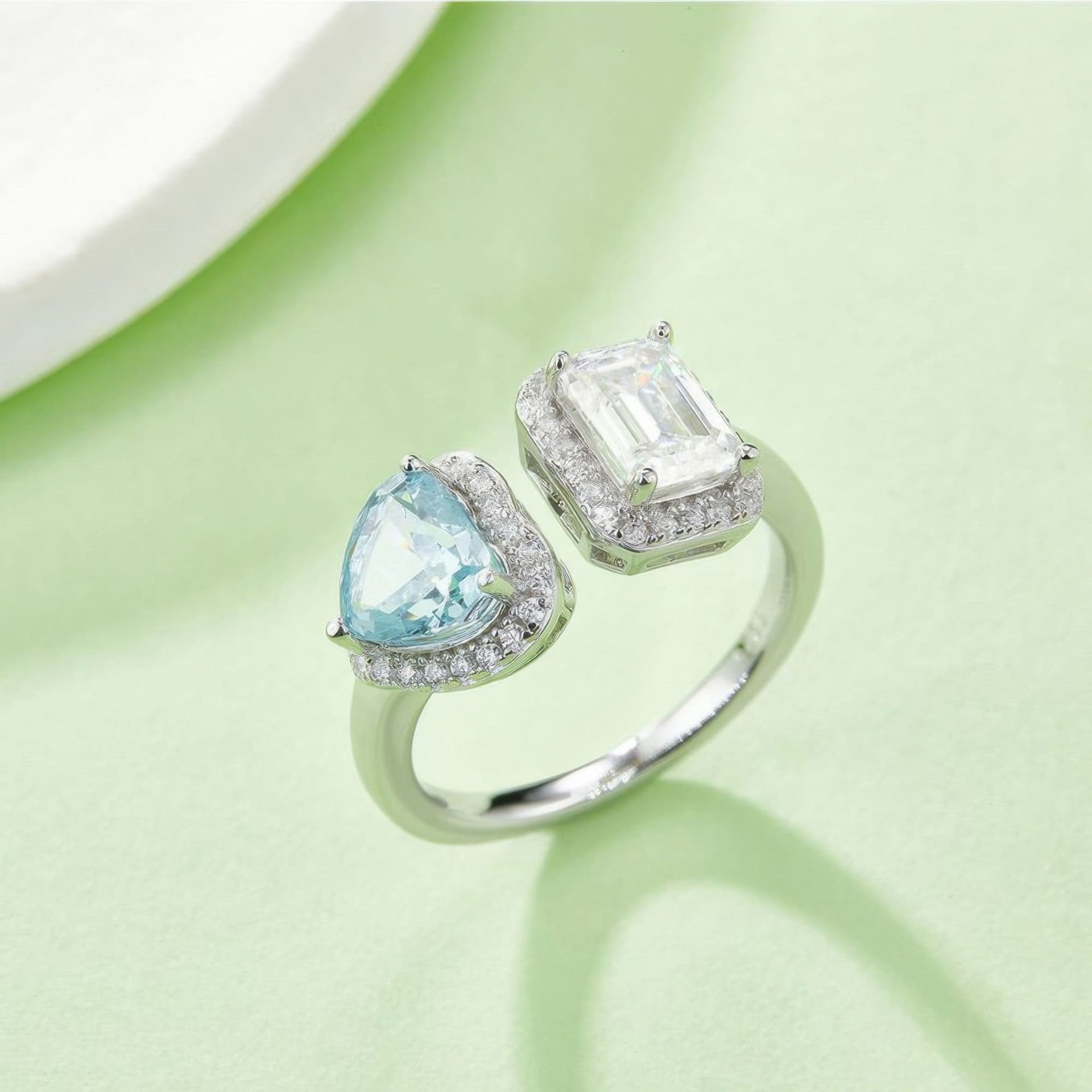 Heart & Emerald Cut Moissanite Toi et Moi Ring | 925 Silver Double Halo Open Band - Image 5