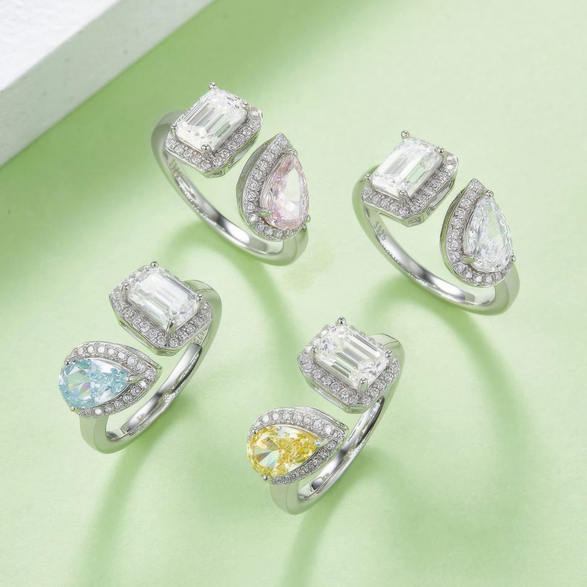 Emerald & Pear Cut Moissanite Toi et Moi Ring | 925 Silver Double Halo Open Band - Image 7