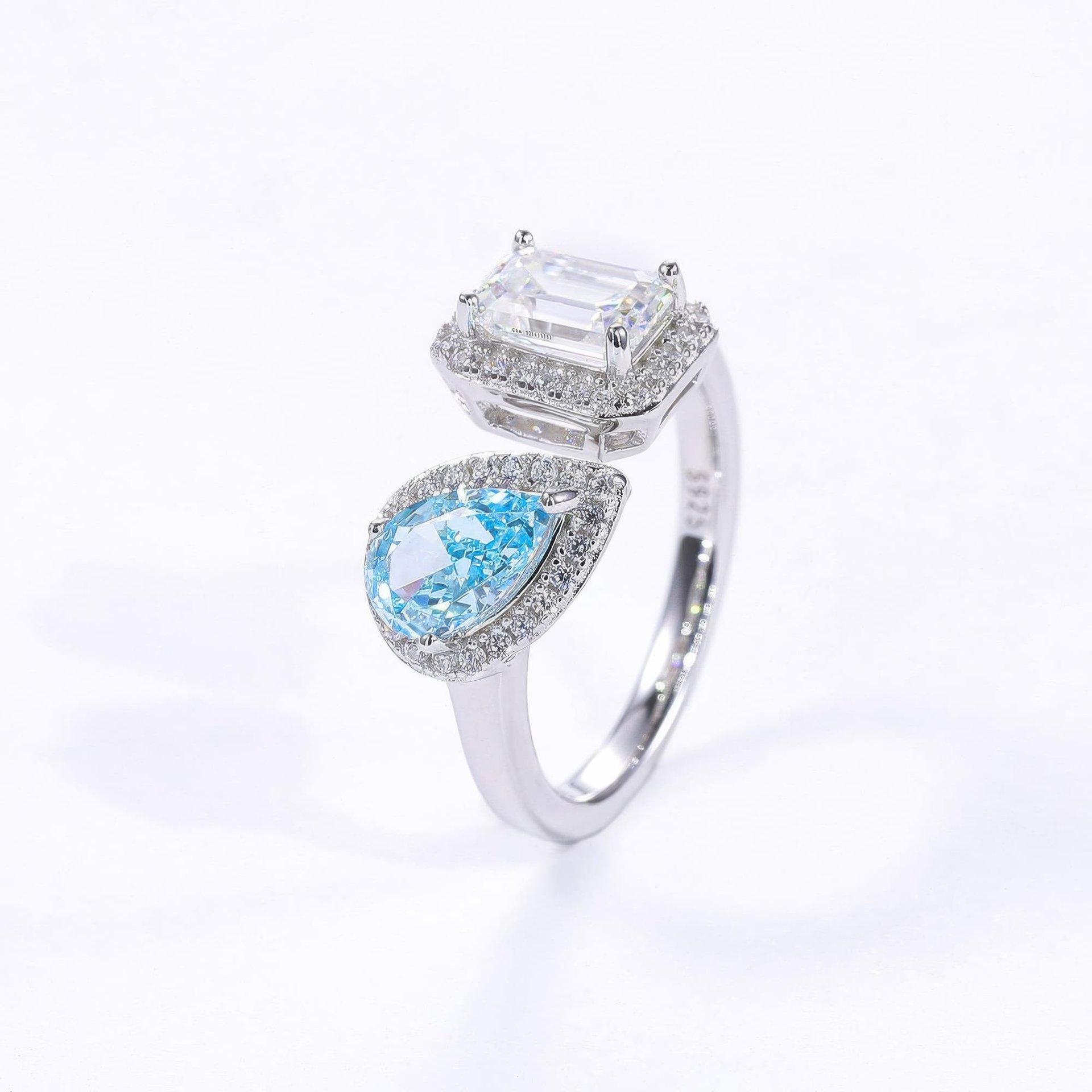 Emerald & Pear Cut Moissanite Toi et Moi Ring | 925 Silver Double Halo Open Band - Image 11