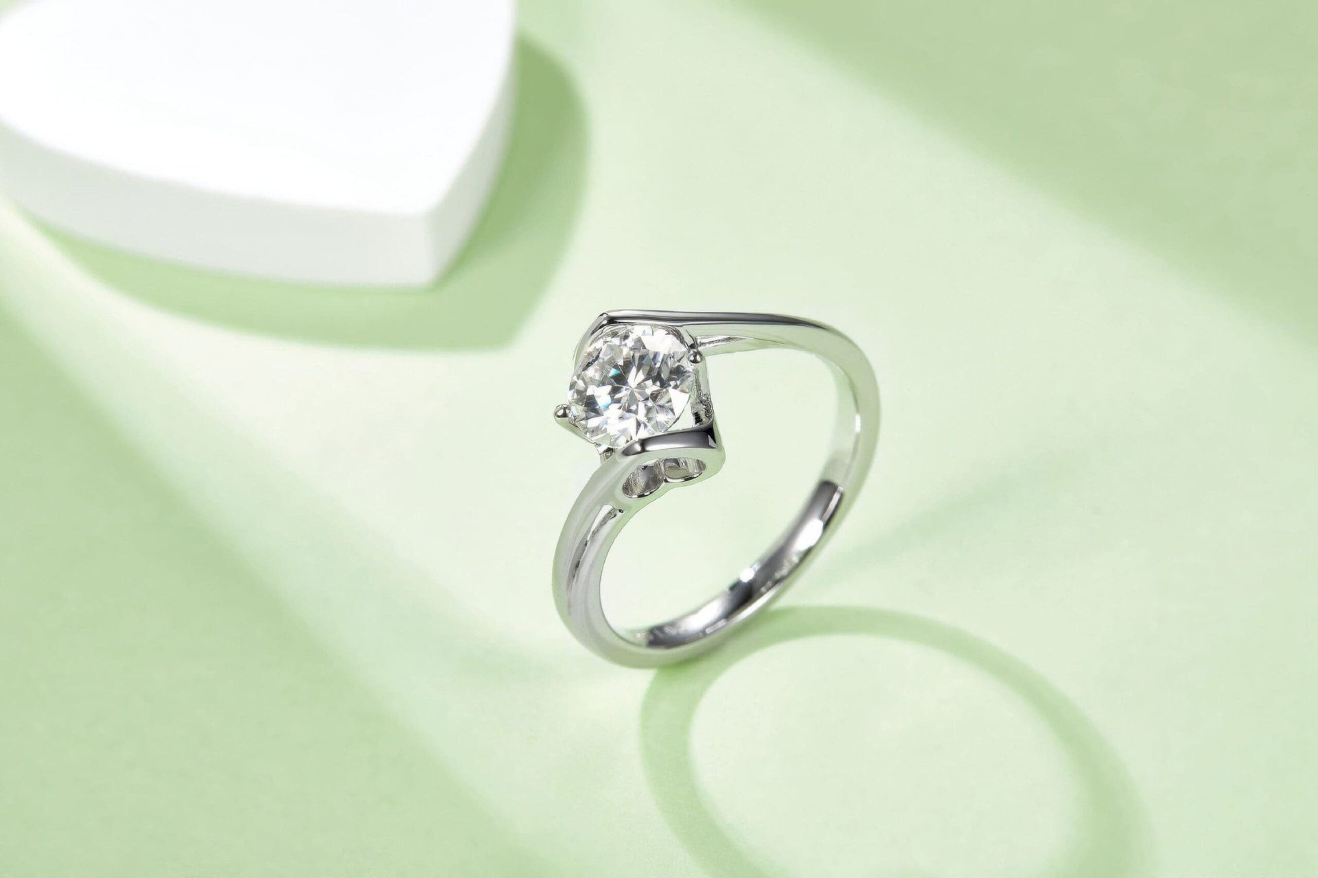 Twisted Bypass Moissanite Solitaire Ring | Round-Cut 1ct DEW 925 Sterling Silver - Image 6