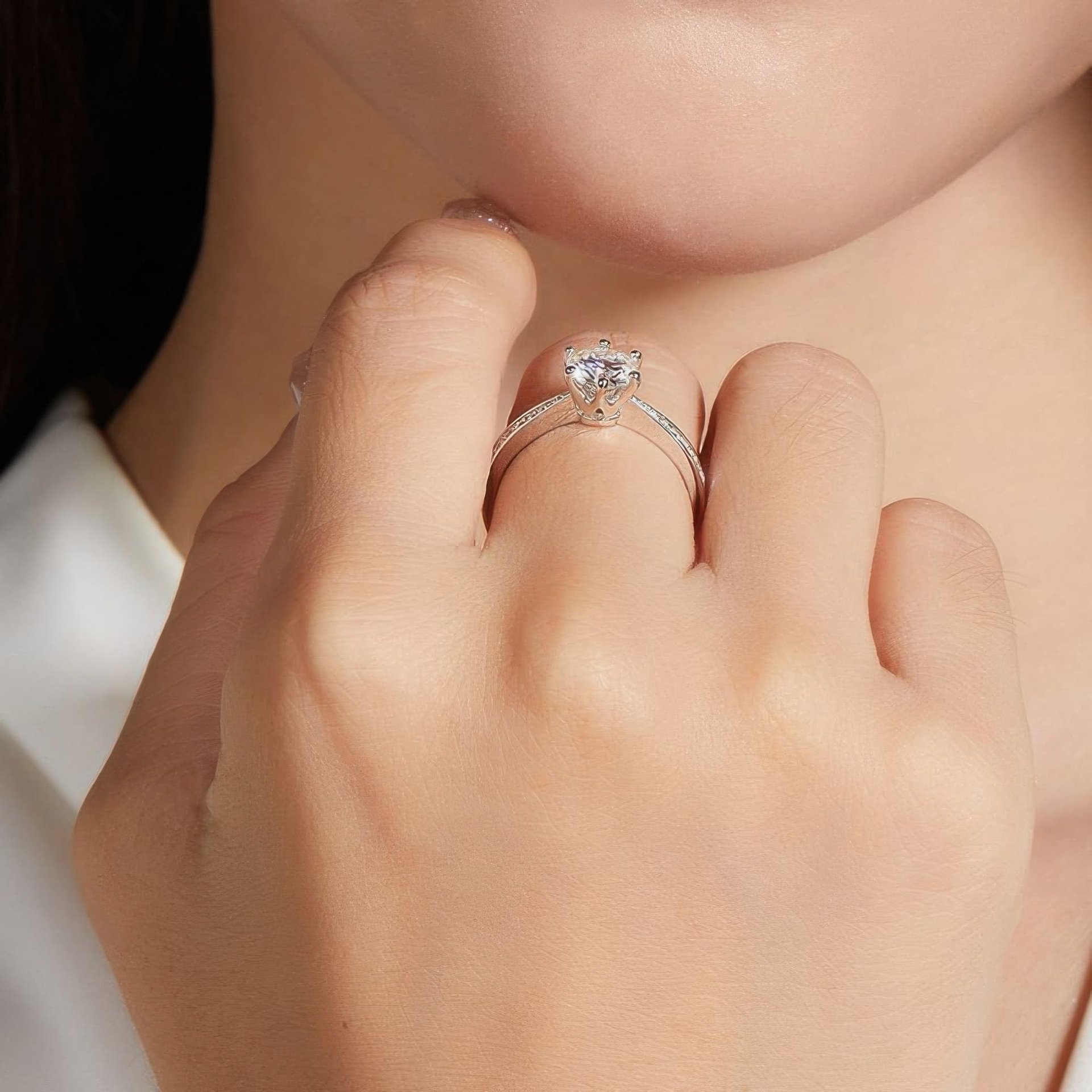 925 Silver Moissanite Six-Prong Solitaire Ring | 1ct DEW Round Brilliant with Pavé Shoulders - Image 3