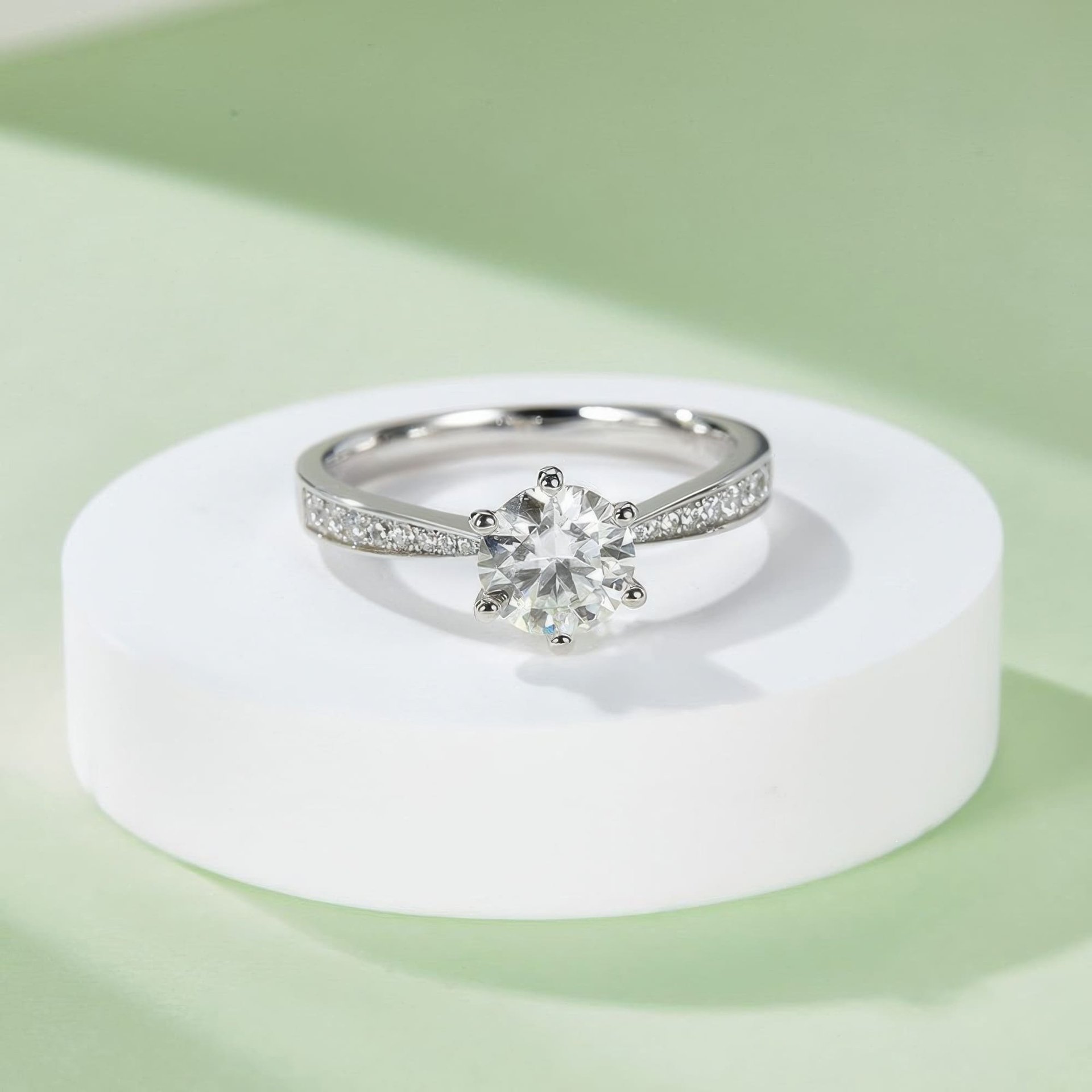 925 Silver Moissanite Six-Prong Solitaire Ring | 1ct DEW Round Brilliant with Pavé Shoulders - Image 4