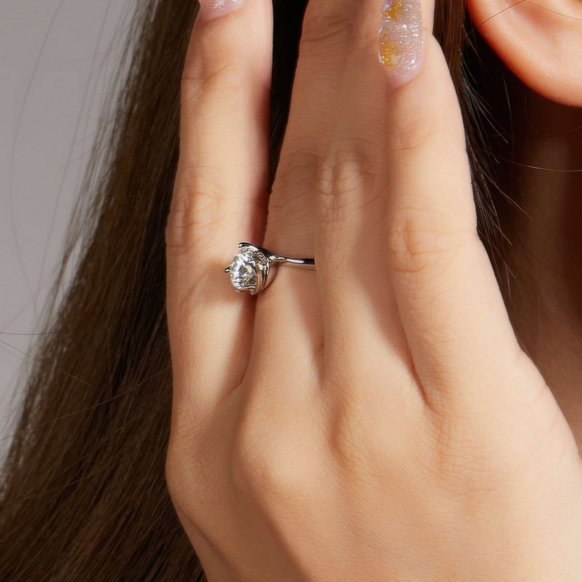 Twisted Bypass Moissanite Solitaire Ring | 1ct DEW Round Cut Engagement Ring in 925 Silver - Image 3