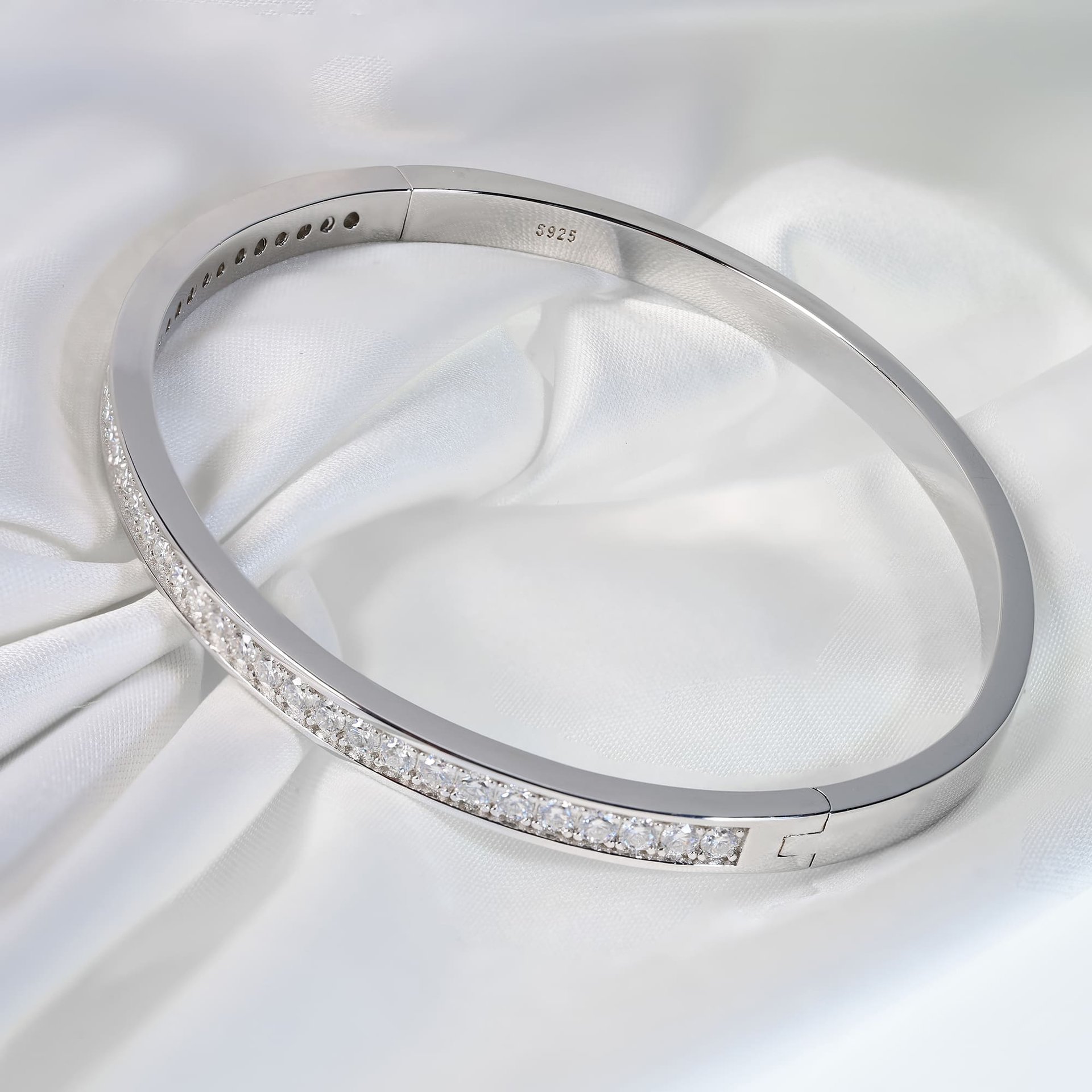 925 Sterling Silver Moissanite Bangle Bracelet | 1.18ctw Single-Row Round Brilliant | Hinged Cuff - Image 4