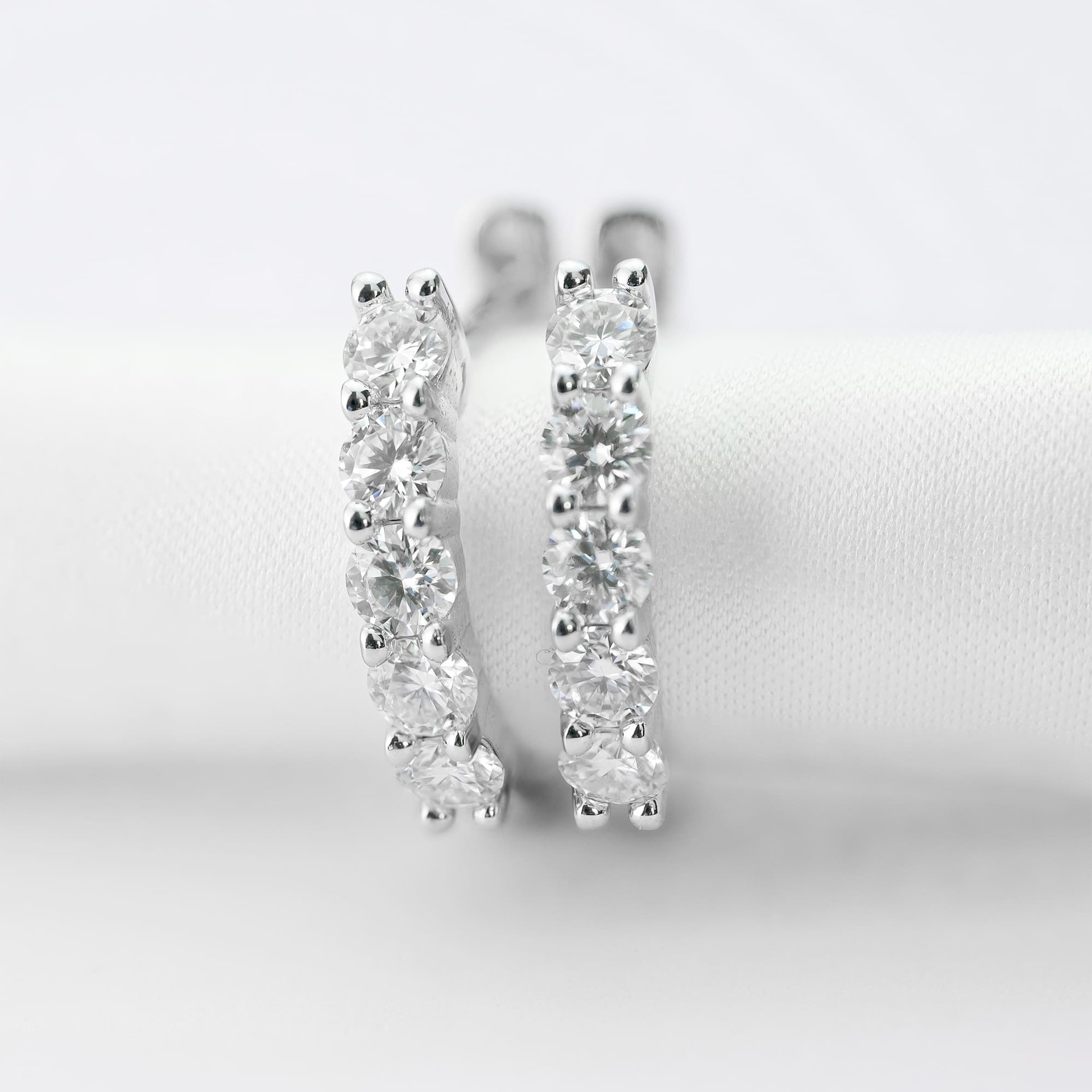 1ctw Round Moissanite Huggie Hoop Earrings | Bar-Set 925 Sterling Silver, White Gold Plated