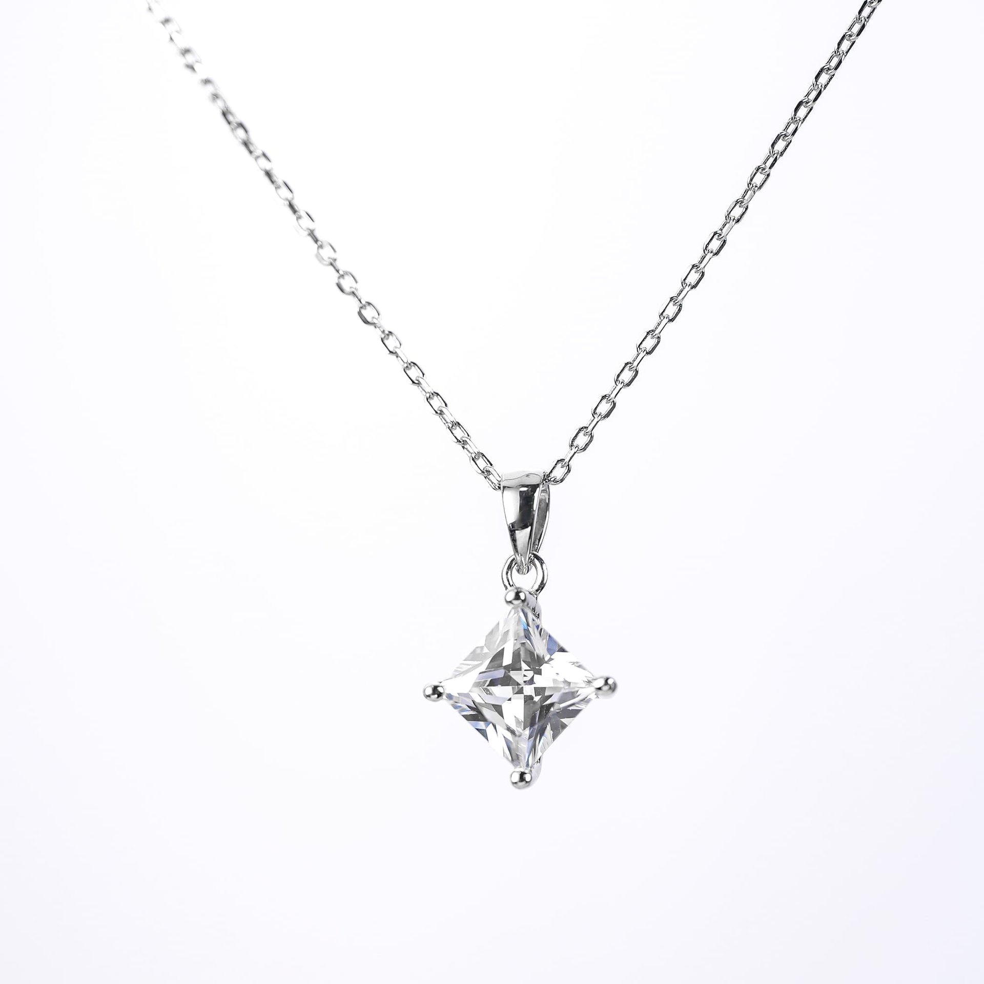 Princess Cut Moissanite Pendant Necklace in 925 Sterling Silver | 1ct & 2ct DEW Solitaire