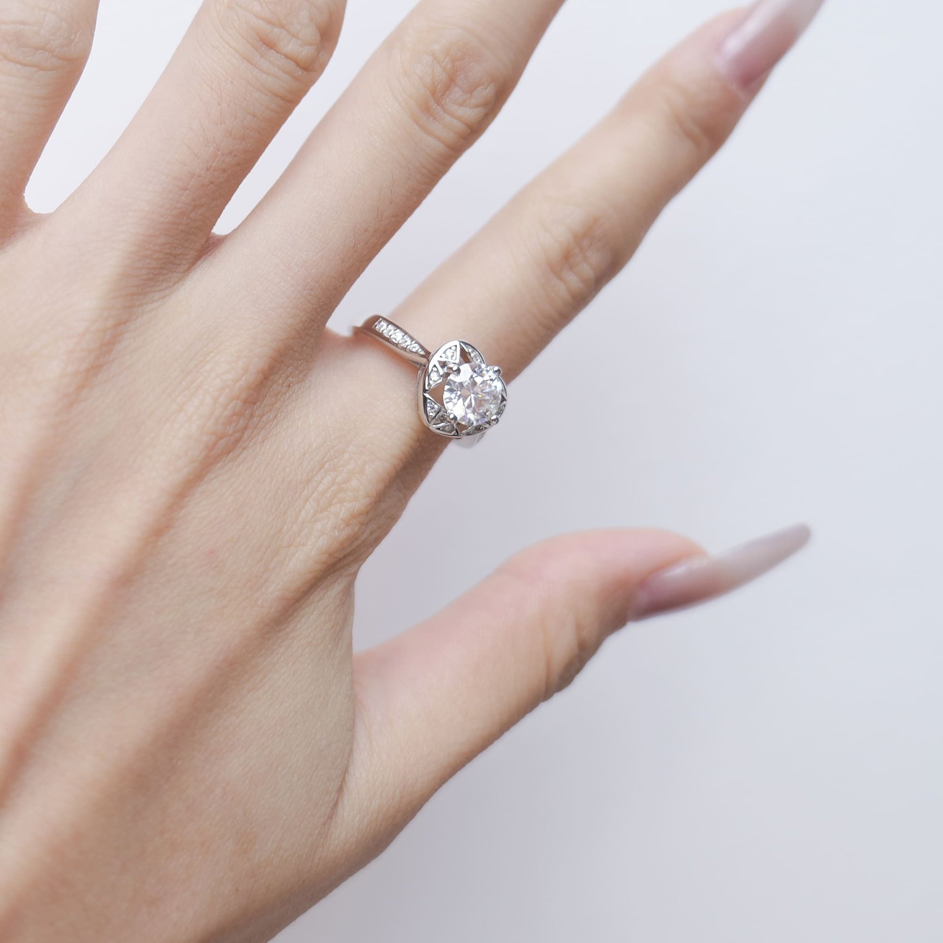 Heart Halo Moissanite Engagement Ring – Round Brilliant 1.25ct DEW, 925 Silver - Image 3