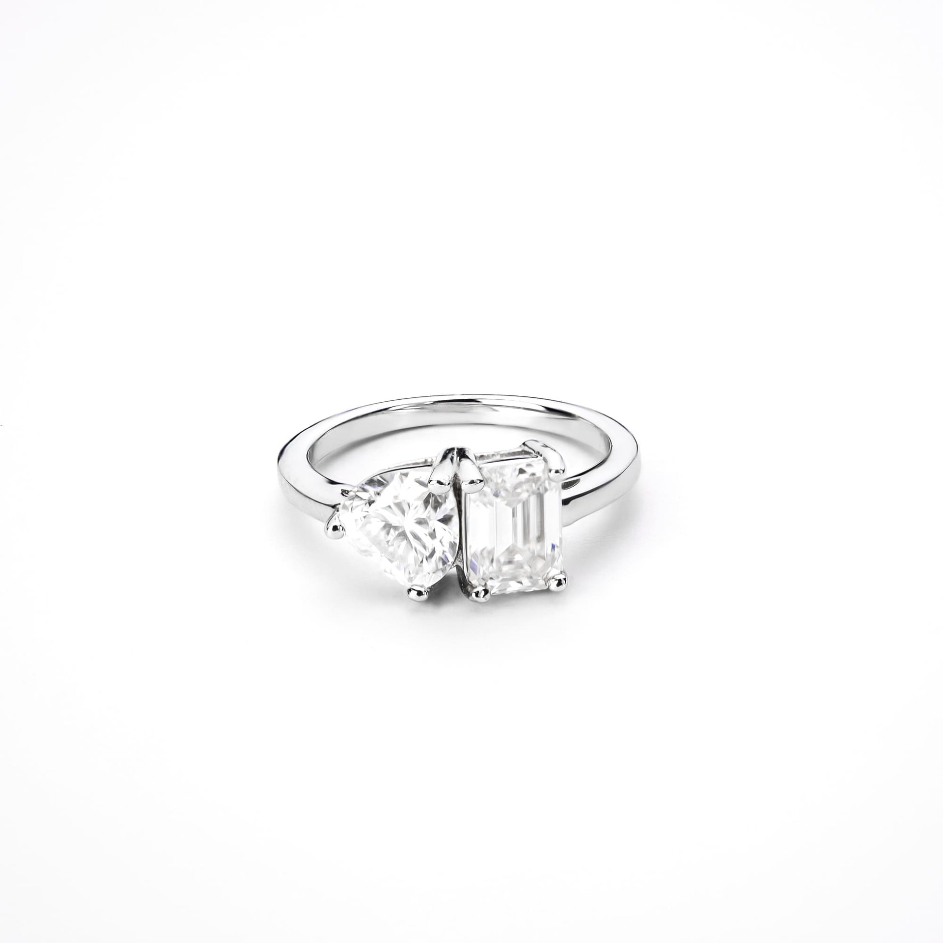 Toi et Moi Moissanite Ring – 2ct DEW Heart & Emerald Cut