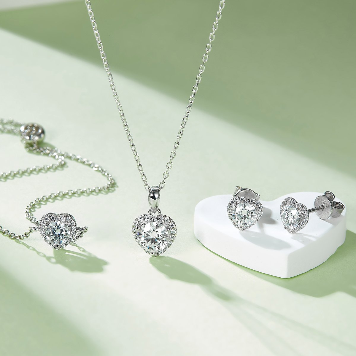 Heart Halo Moissanite Necklace & Earrings Set - Image 7