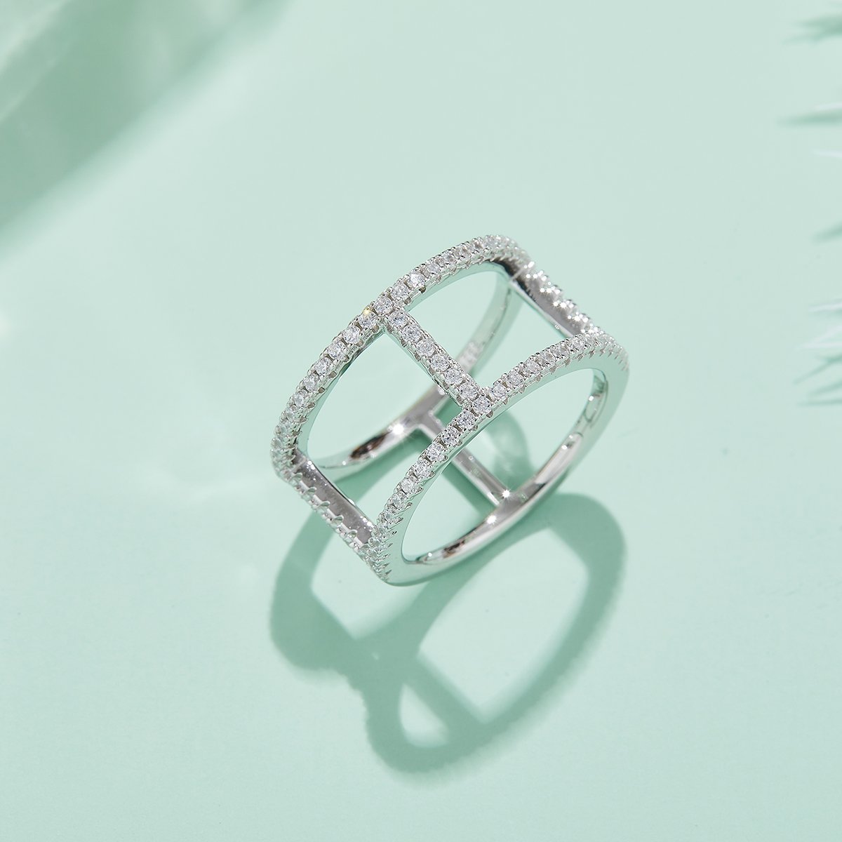 Moissanite I-Beam Guard Ring | Pavé Open-Frame 925 Silver - Image 4