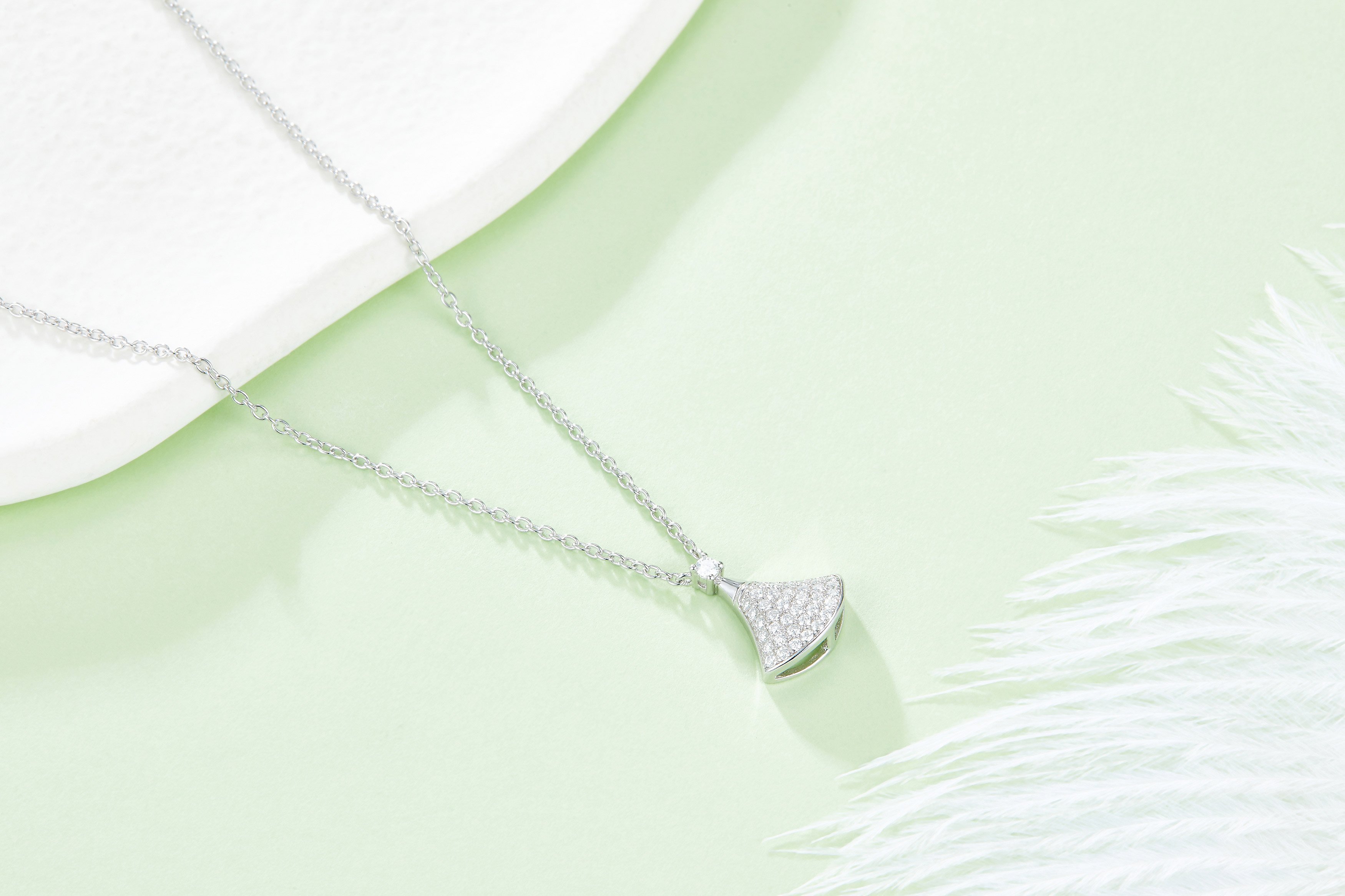 Fan Pavé Moissanite Pendant Necklace – 925 Silver - Image 2