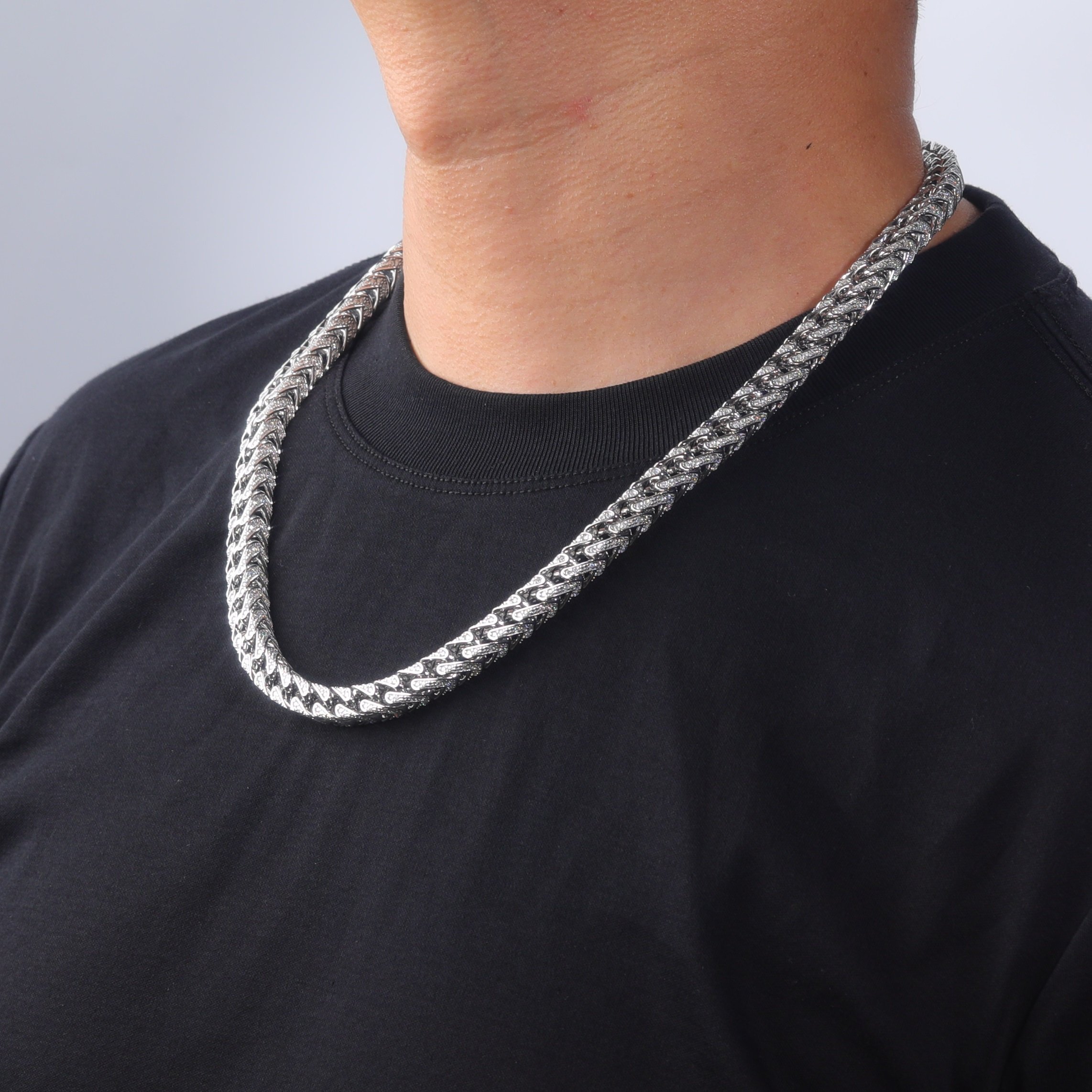 7mm Iced Cuban Link Moissanite Chain in 18K White Gold - Image 5
