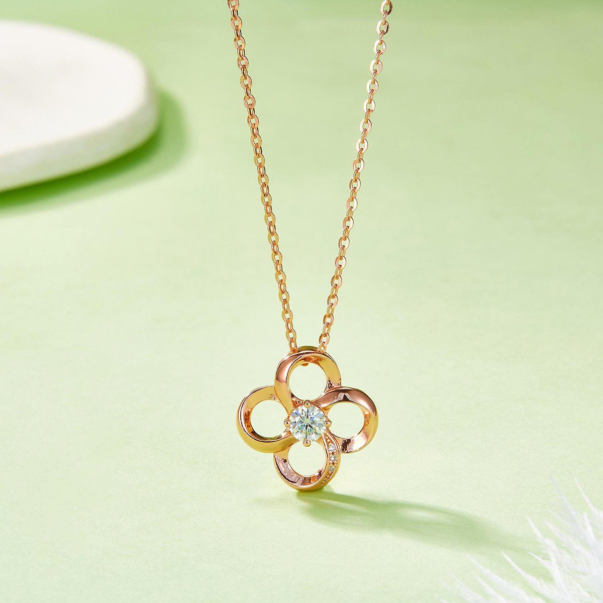 Rose Gold Clover Moissanite Pendant Necklace - Image 2