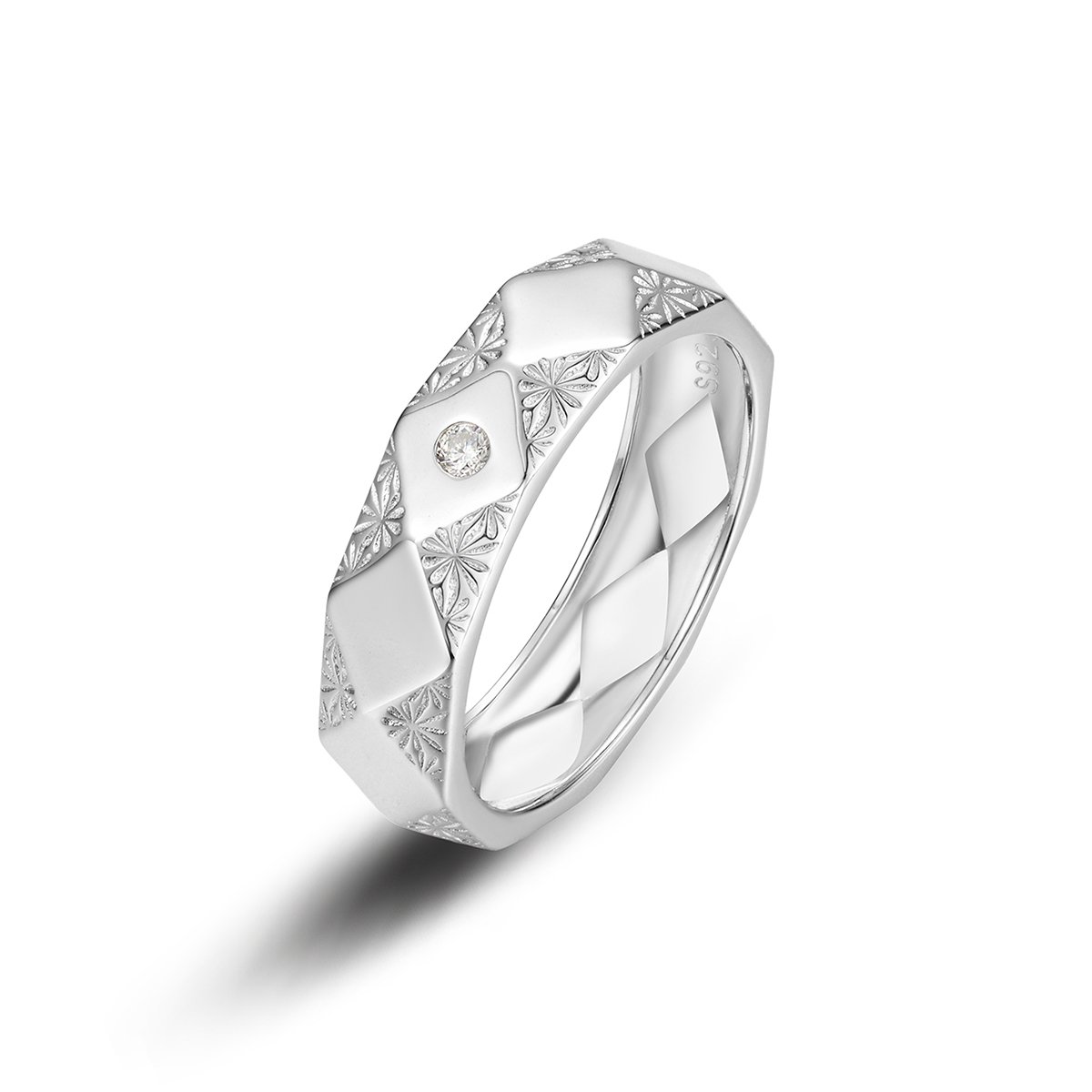 Faceted Star-Engraved Moissanite Band Ring | 925 Silver Unisex