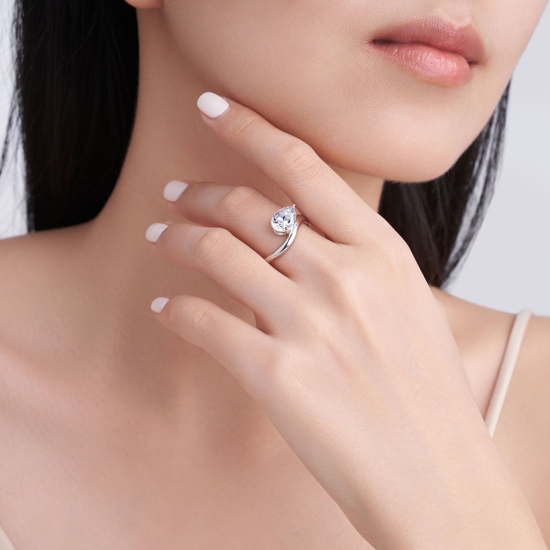 Pear-Cut Moissanite Bypass Solitaire Ring | 2ct DEW White Gold - Image 5
