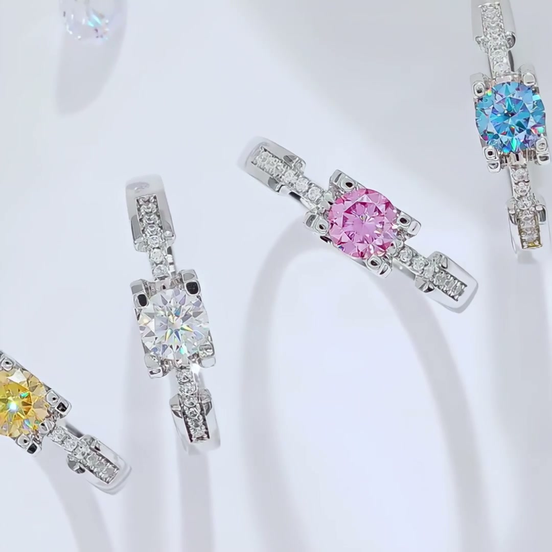 0.5ct Bull Head Moissanite Ring | 925 Silver Sweet Animal Design product video thumbnail