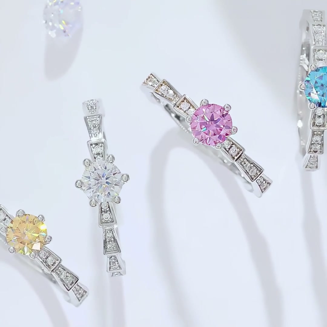 0.5ct Mechanical Snake Moissanite Ring | Moving Serpent Design product video thumbnail