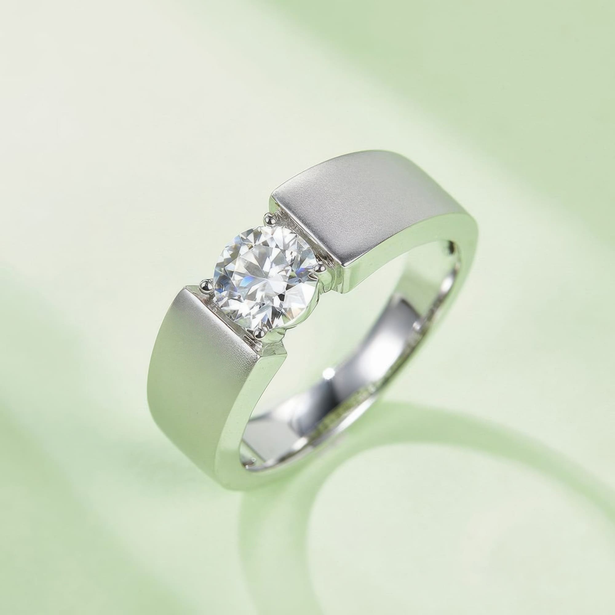 Men's Minimalist Moissanite Ring | 1ct D Color Round Cut | 925 Sterling Silver - Image 2