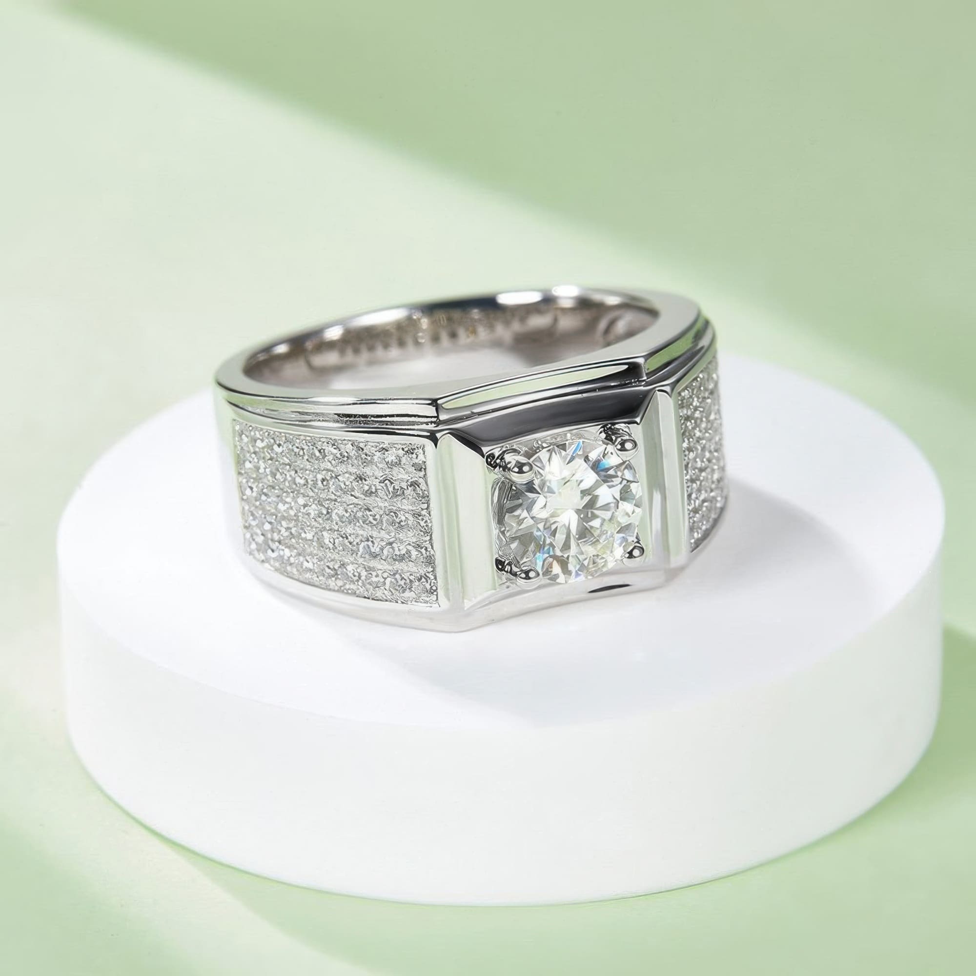 Men's 1 Carat Moissanite Ring | D Color Round Cut - Image 3