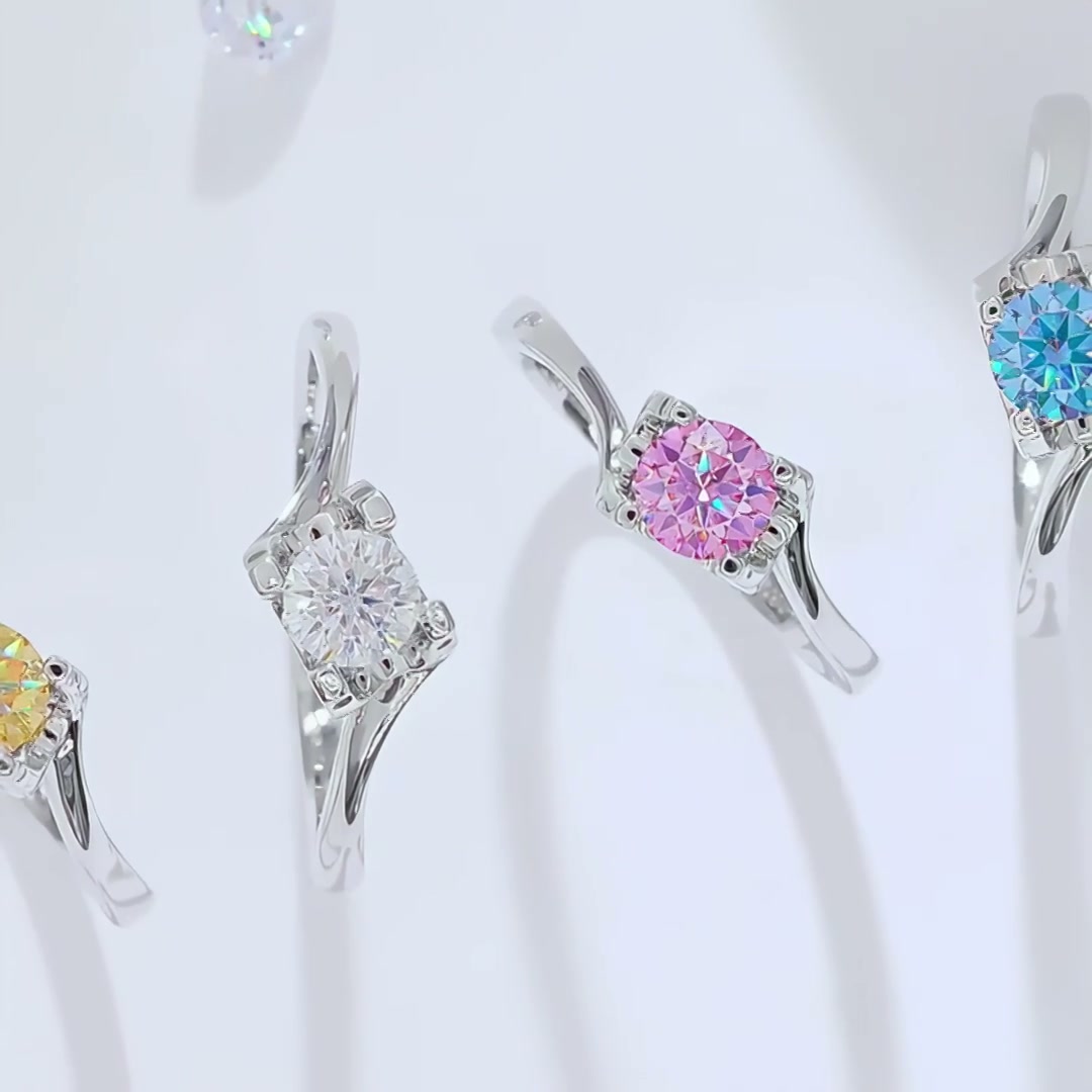 Twisted Bull Head Moissanite Ring | 0.5ct Multi-Color Options product video thumbnail