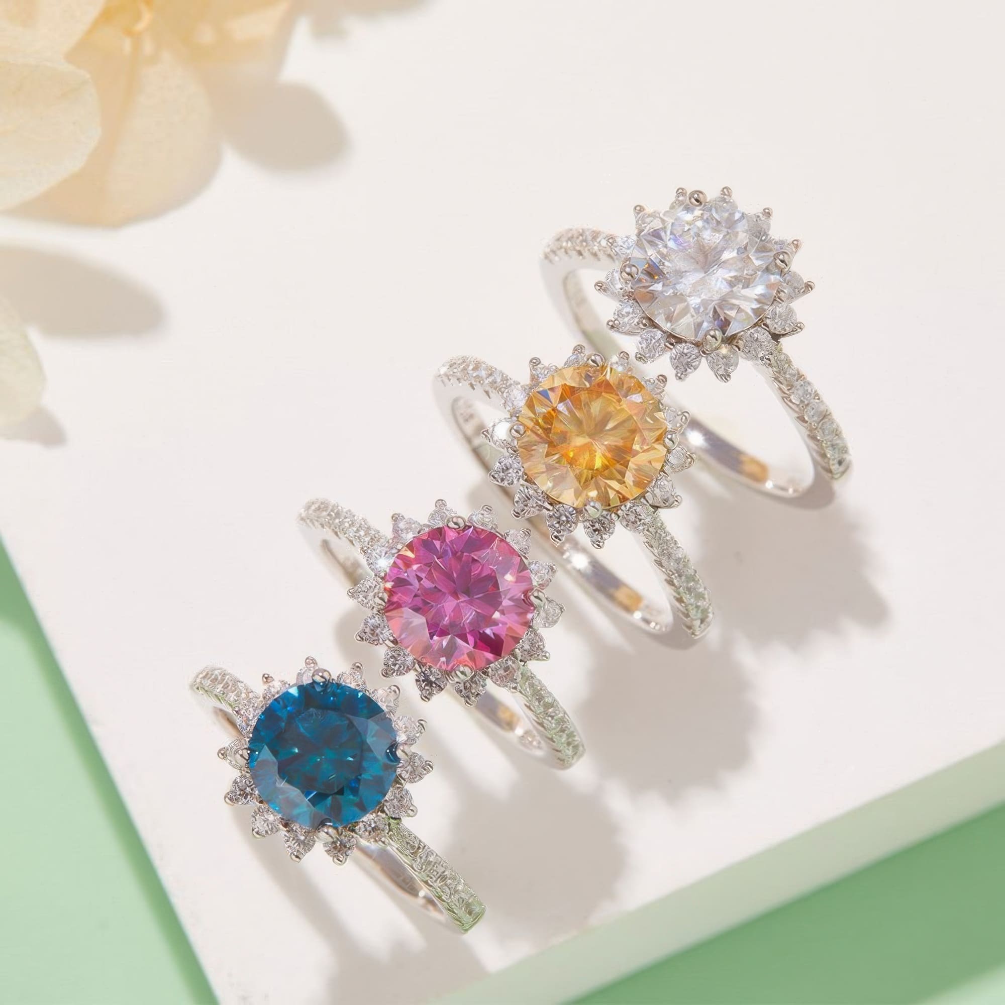 Vintage Sunflower Moissanite Ring - Image 2