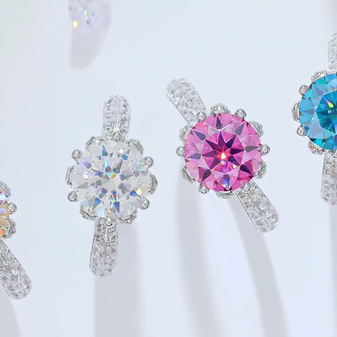 3 Carat Moissanite Statement Ring | Multi-Color Princess Wedding Band product video thumbnail