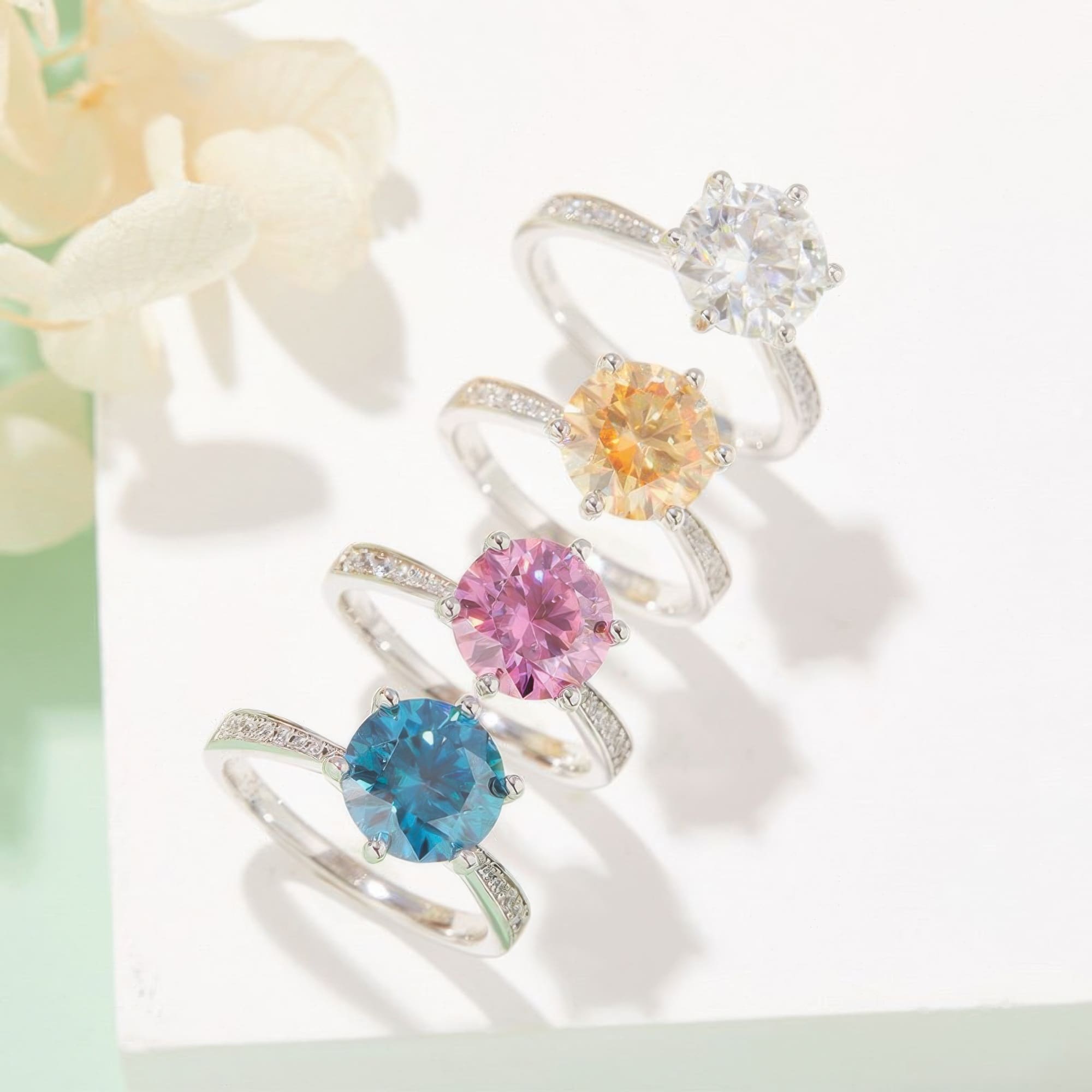 3 Carat Moissanite Fashion Ring | Dynamic Moving Design - Image 2