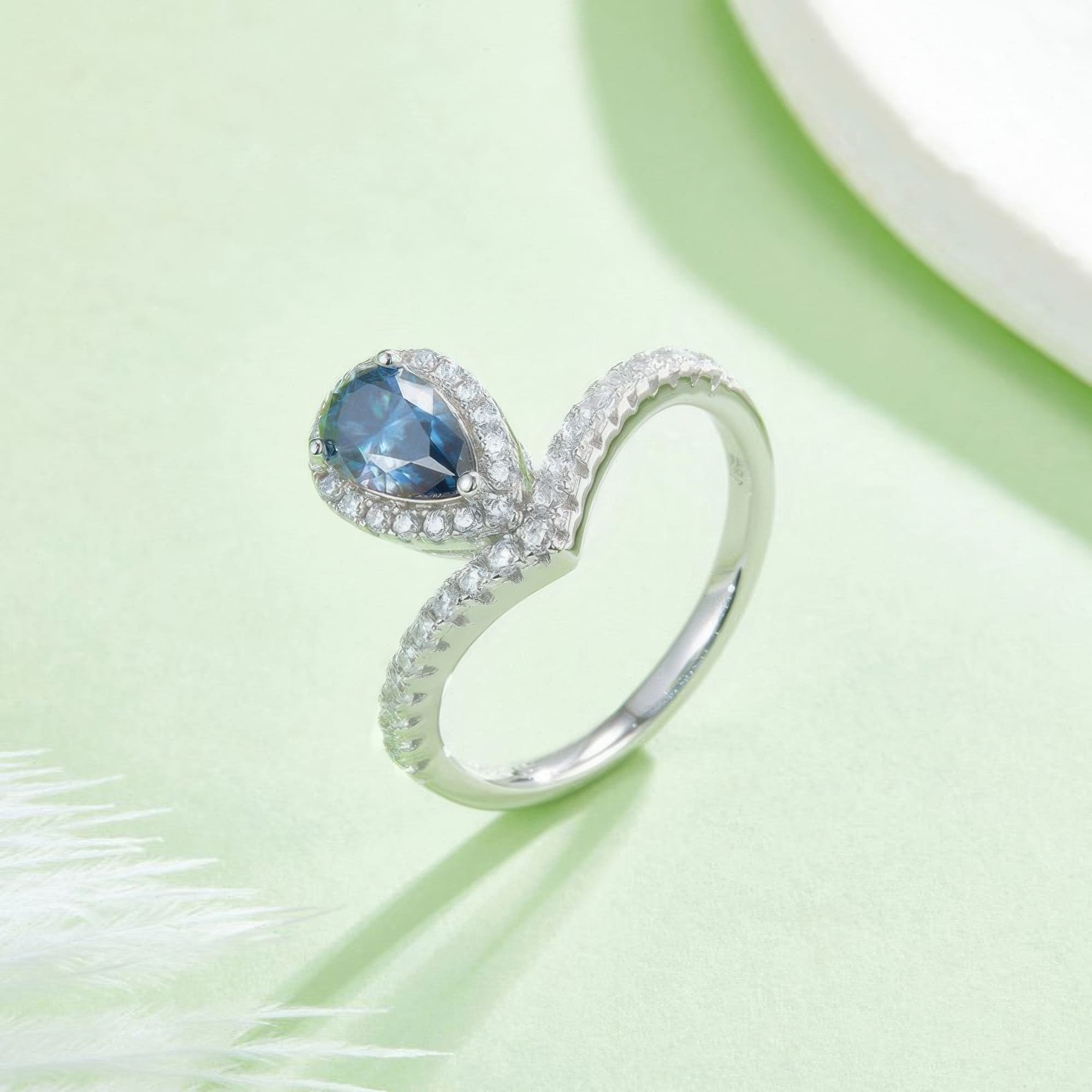 Vintage Crown Teardrop Moissanite Ring | 1CT D-Color Stone - Image 7