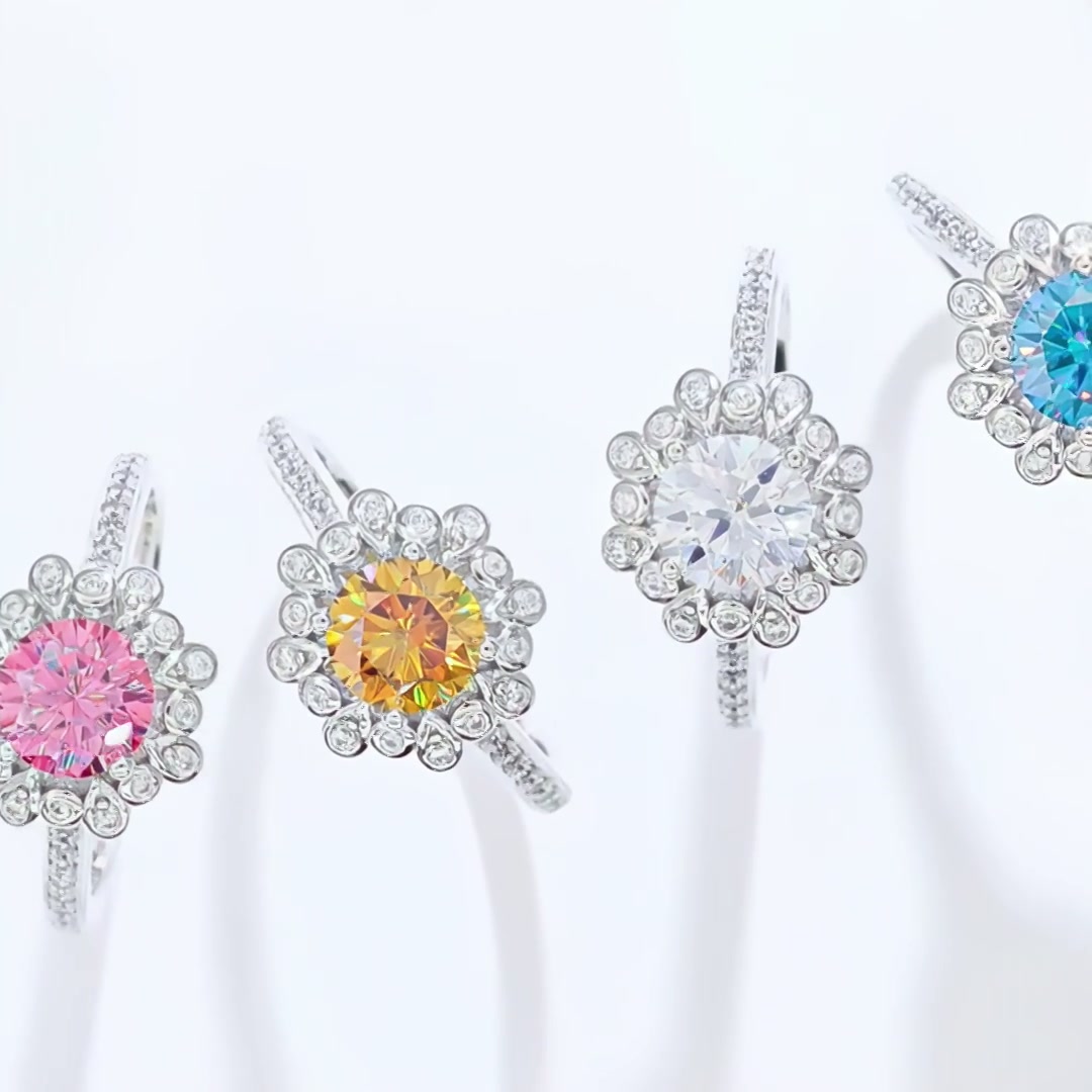 925 Silver Moissanite Engagement Ring product video thumbnail