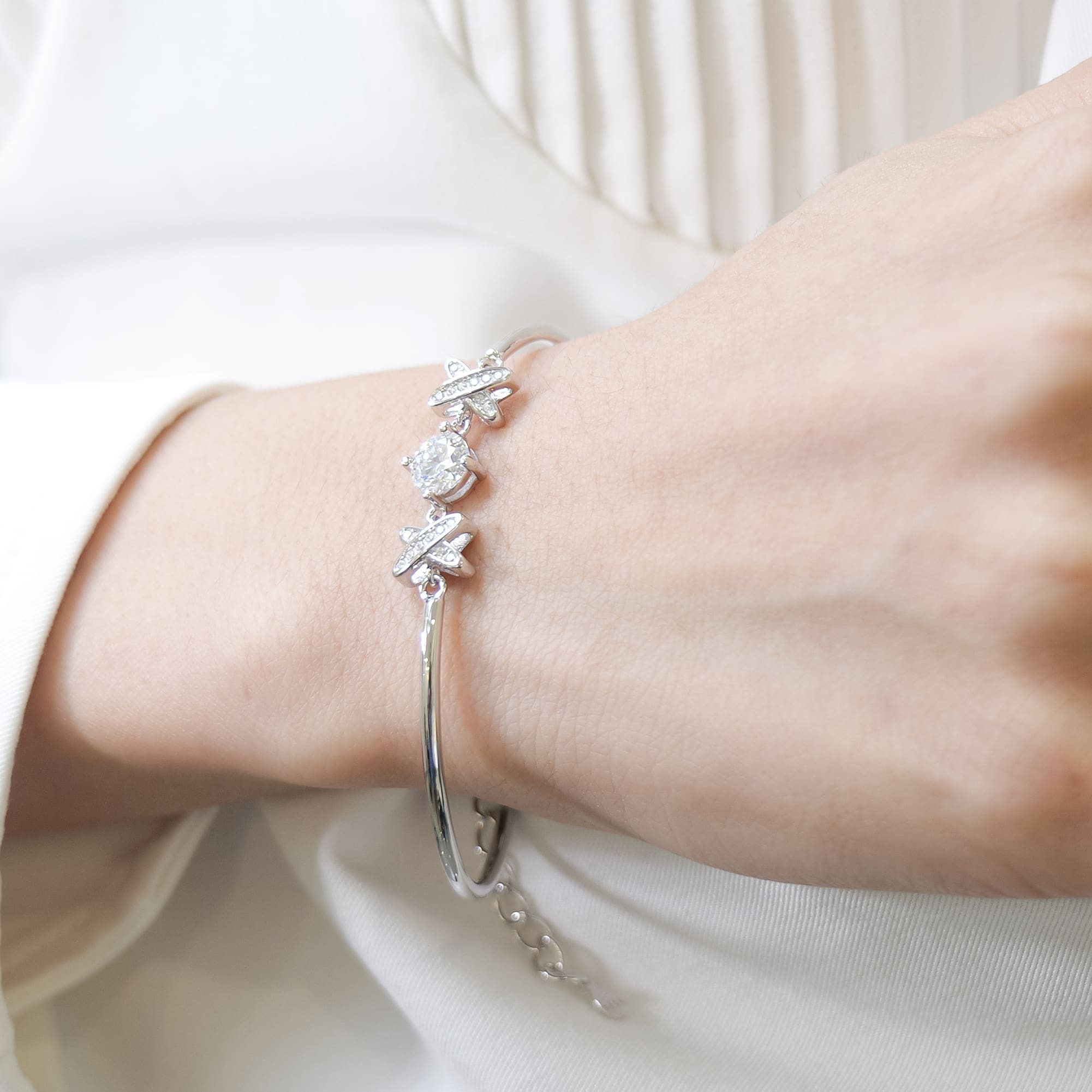 1CT Moissanite Bracelet - 925 Silver, XOX Theme, Adjustable Charm - alternate view