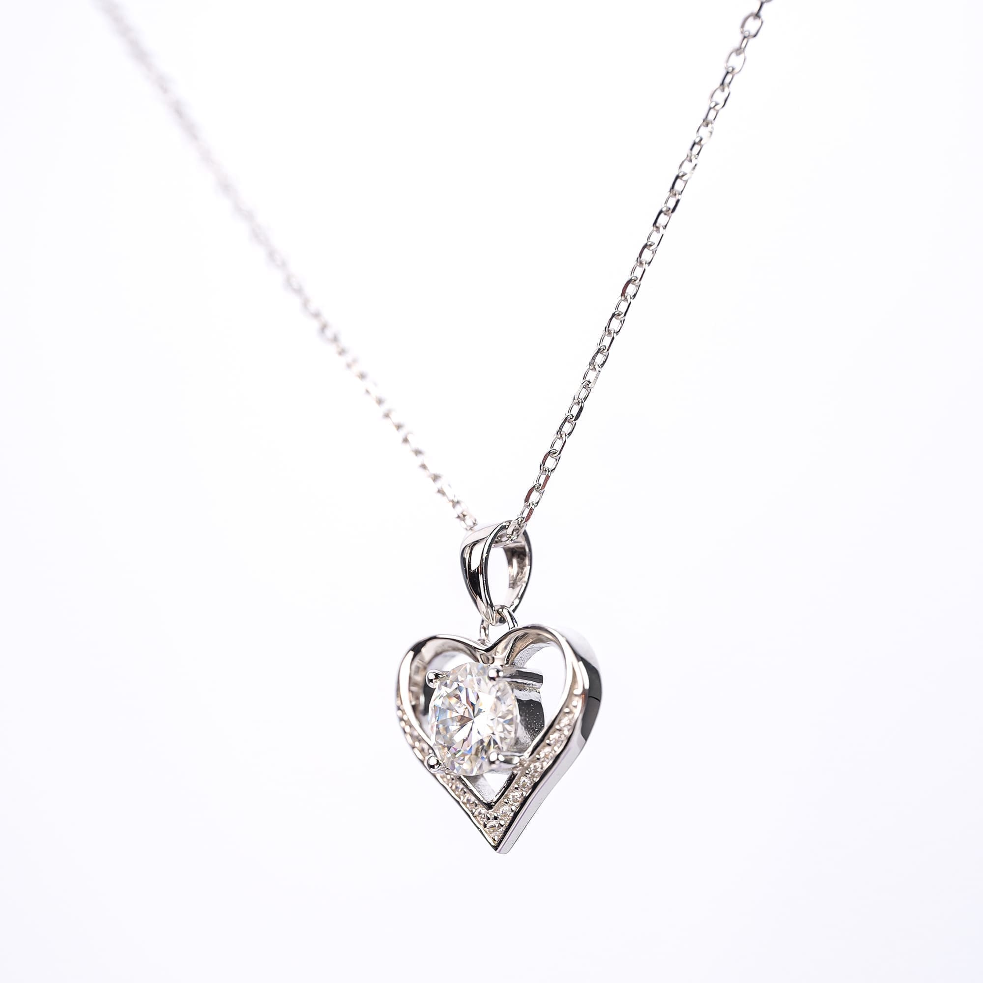 Ethical Moissanite Heart Pendant - 925 Silver and White Gold Plated Necklace with Minimalist Style Rolo Chain - Image 4
