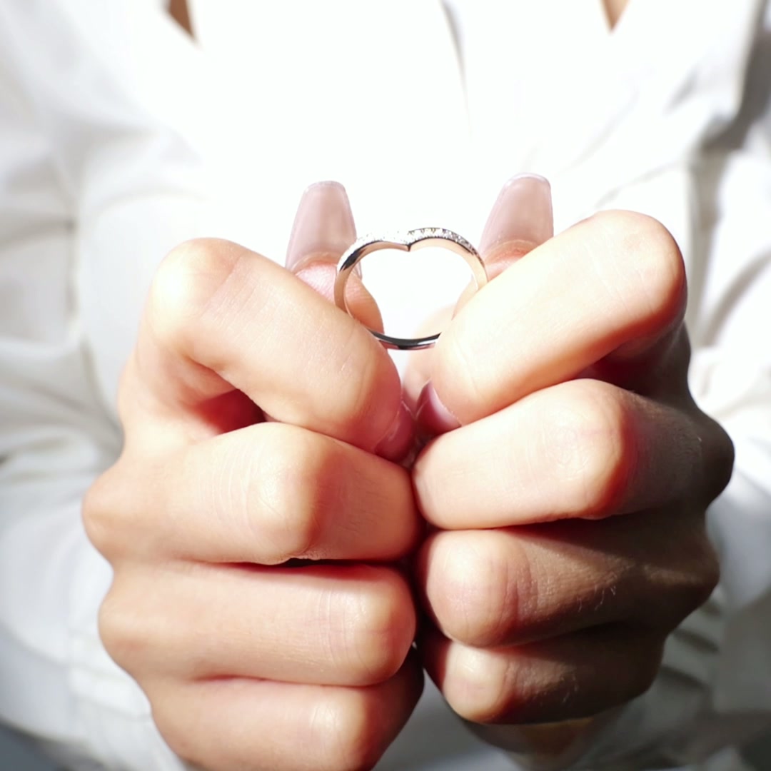 V Band Engagement Ring product video thumbnail