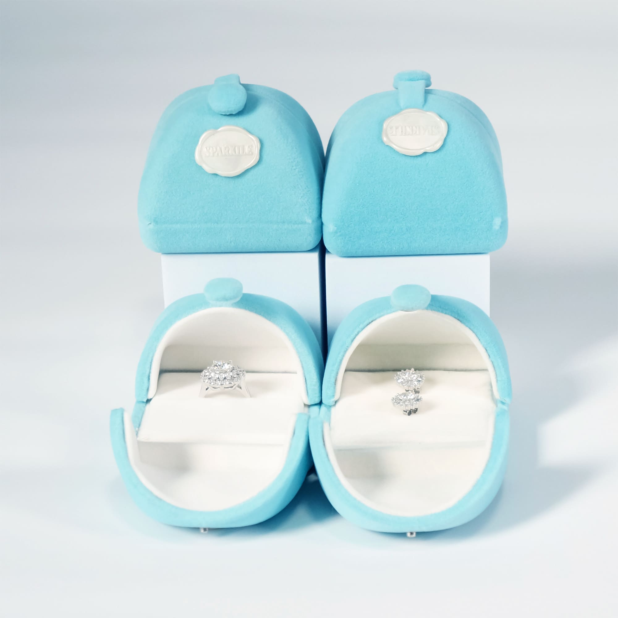 Elegant 925 Silver Radiant Cut Solitaire Moissanite Engagement Ring - Image 7